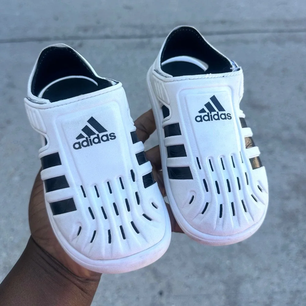Adidas Closed Toe Kids Toddler Boy Water Sandals Size 11 Cloud White And Black